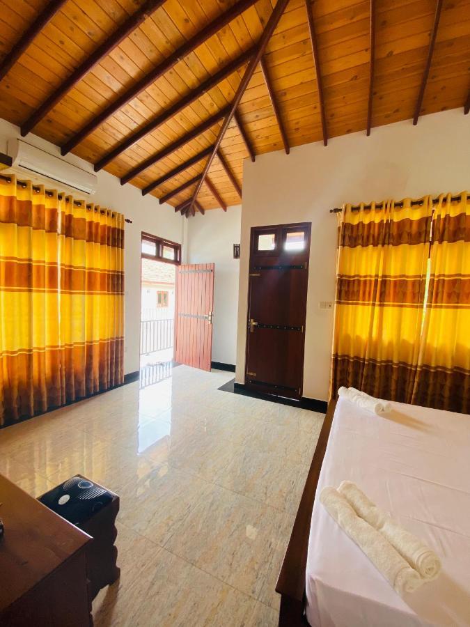 The Kingslayer Resort Negombo Zewnętrze zdjęcie