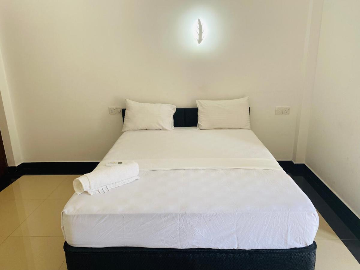 The Kingslayer Resort Negombo Zewnętrze zdjęcie